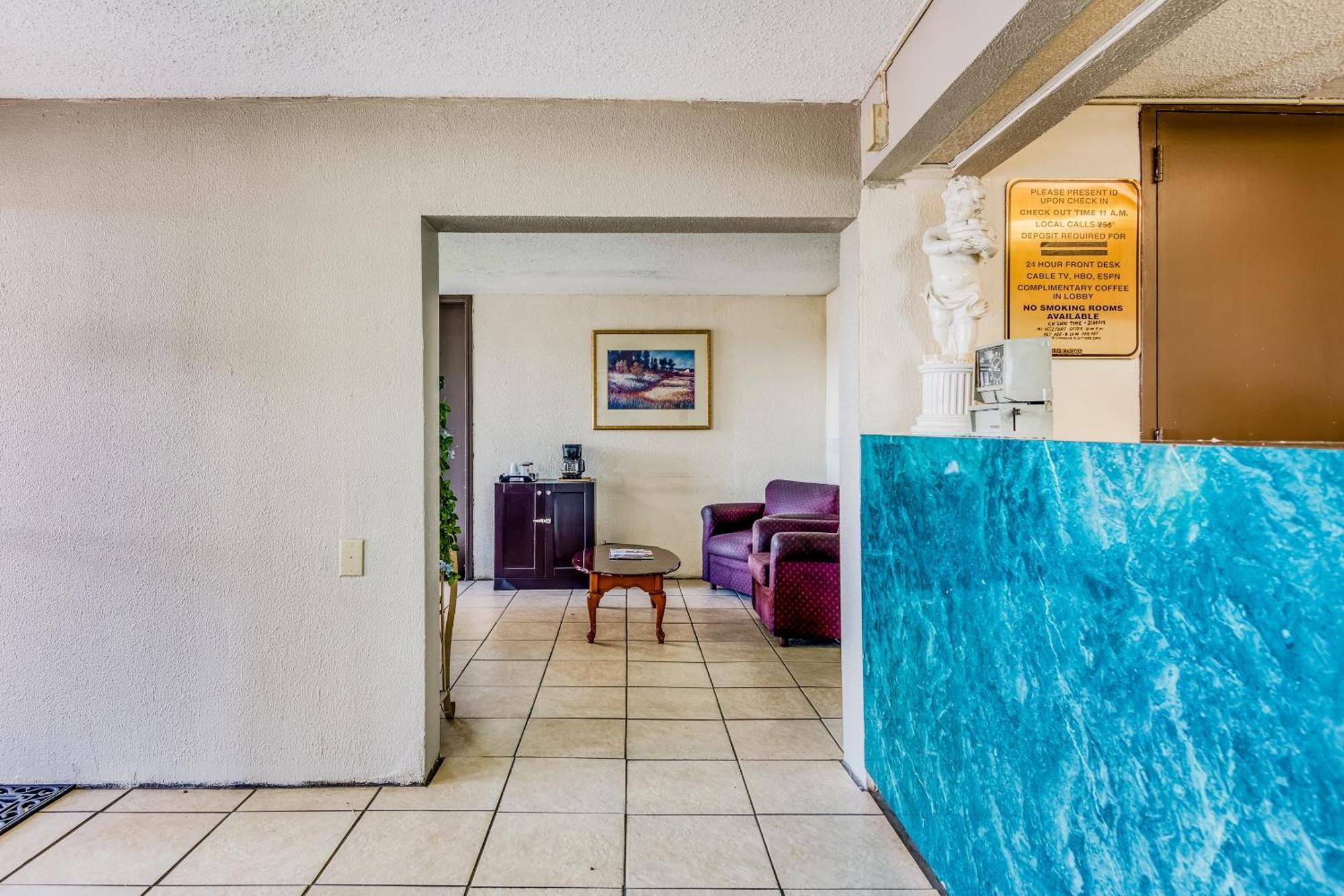Oyo Hotel Jackson North I-55 Екстер'єр фото