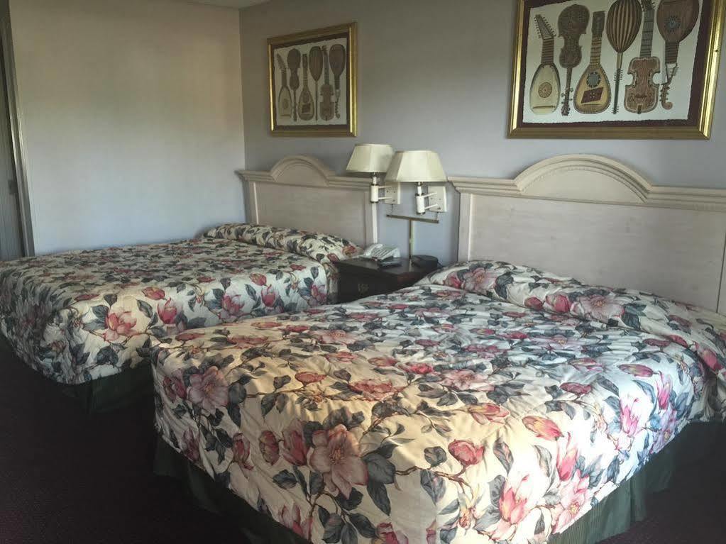 Oyo Hotel Jackson North I-55 Екстер'єр фото